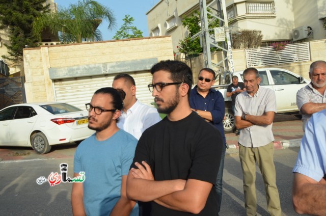 فيديو: العشرات يشاركون في إحياء الذكرى السادسة لاغتيال الشهيد المناضل عادل عيسى وعادل عامر ابو الياس كان مستهدفا كما نحن اليوم مستهدفين   